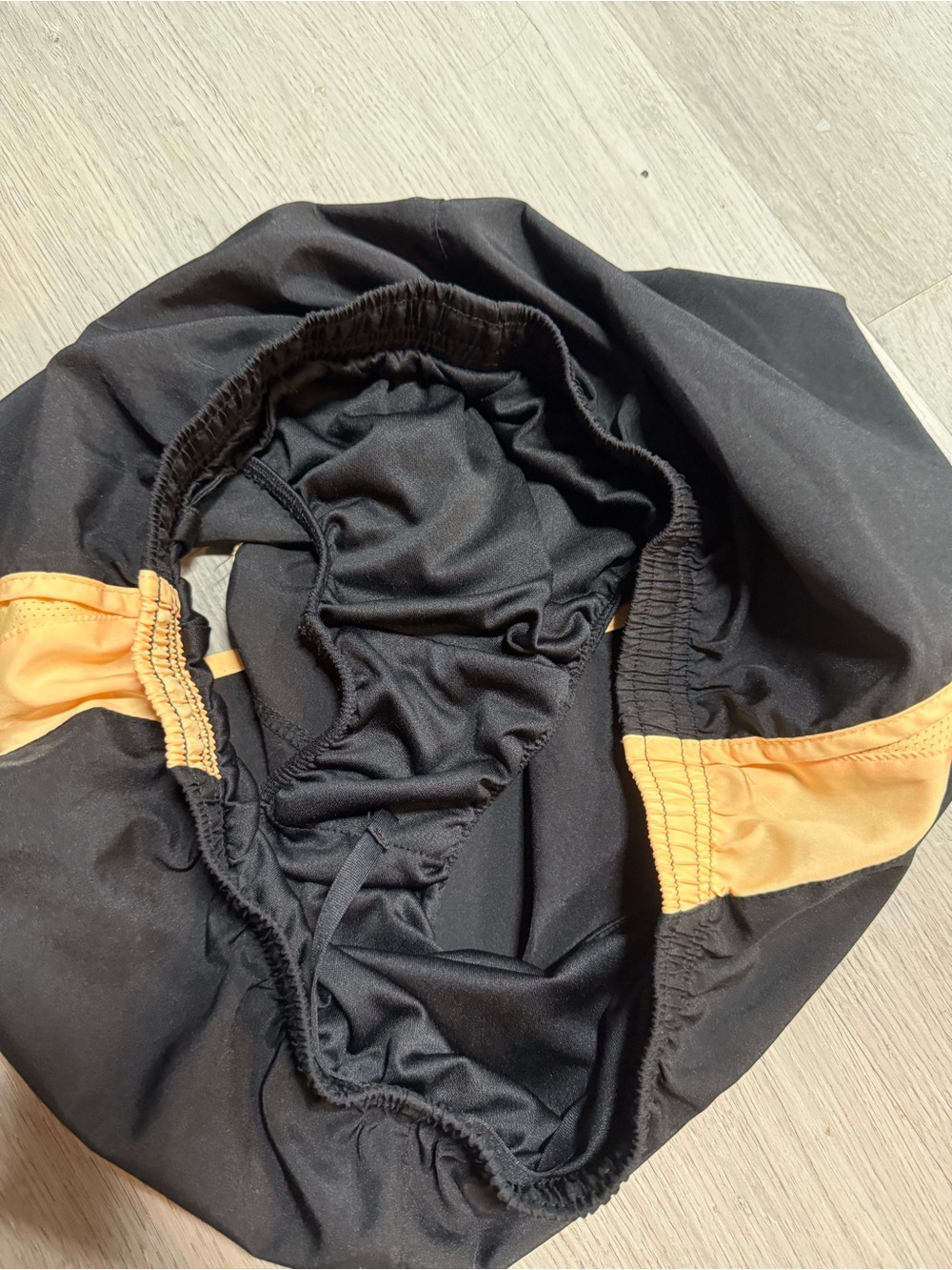 •NIKE• RUNNING SHORTS - Picture 4 of 6